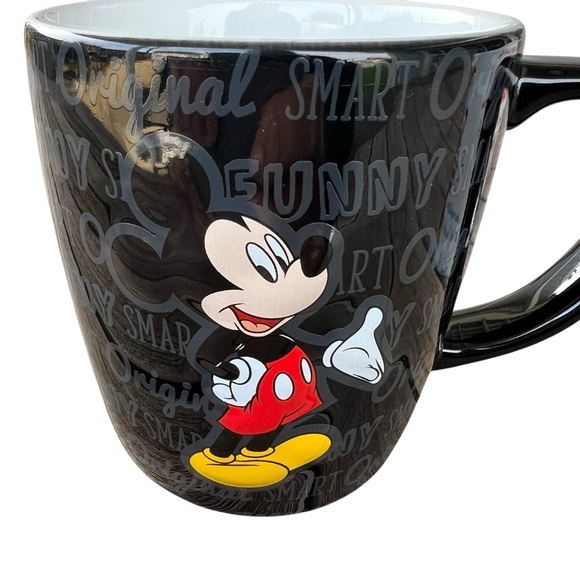 Disney Parks Minnie & Mickey Positive Attributes 3D Mug Set His Hers Black White - Picture 6 of 11